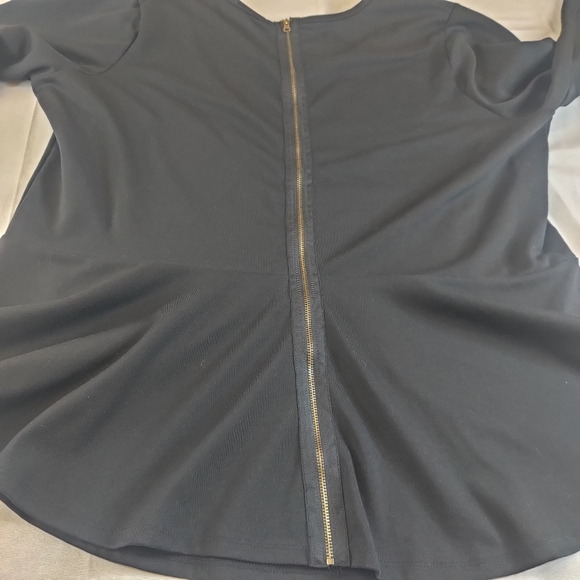 Dots๐ Plus Size Womens Peplum Top Black 3X - Picture 2 of 6